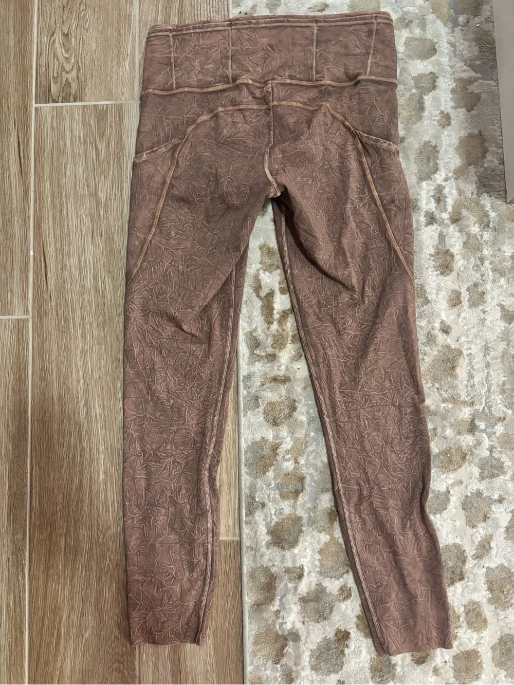 lululemon athletica Leggings in Warm Brown